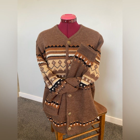 Vintage Wool Cardigan - Picture 3 of 10